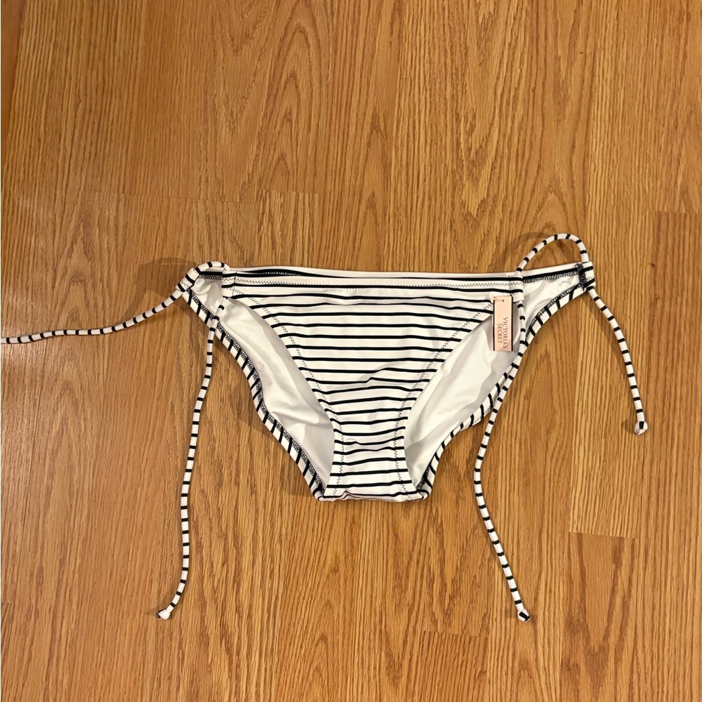 New Victoria’s Secret The Bow Bikini Bottom